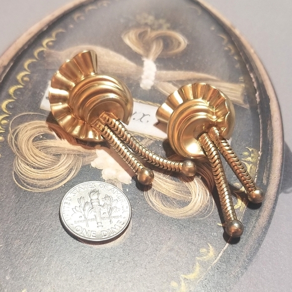 EARLY CORO Victorian Revival Dangling Earrings - Picture 5 of 5